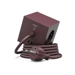 Avolt Steckdose "Square 1" USB-C Bauhaus-Archiv Limited Edition Mulberry Red