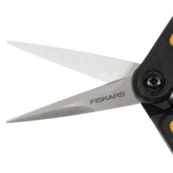 Fiskars Gartenschere "SP130" Solid™ Micro-Tip®