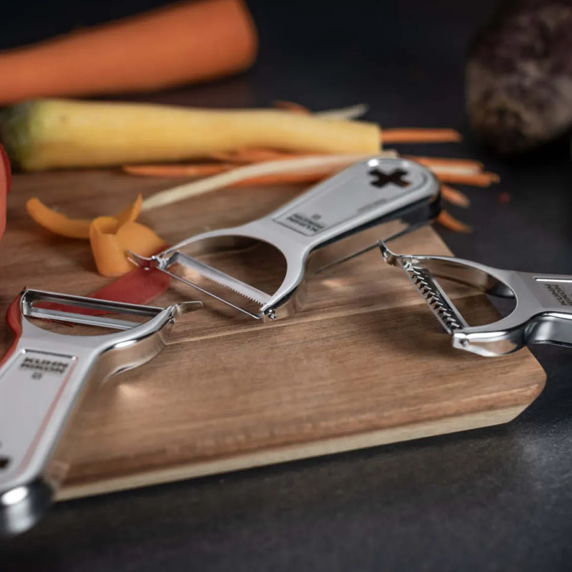 Kuhn Rikon Sparschäler Piranha "Swiss Metallic Peeler"