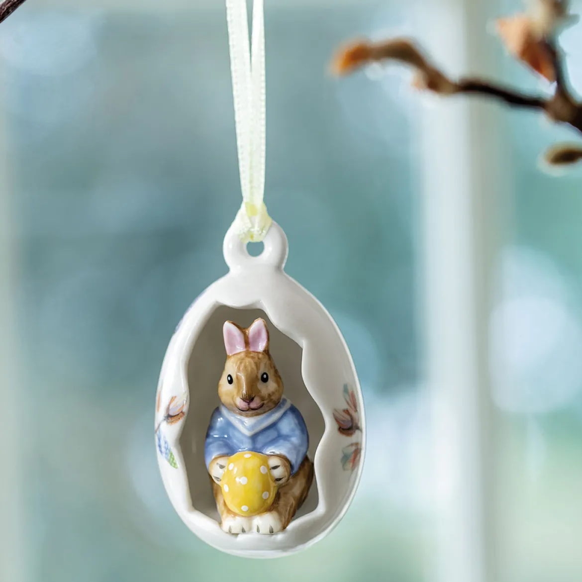 Villeroy & Boch Ei-Ornament Max, Blüten blau 4,5x4,5x7cm "Bunny Tales"